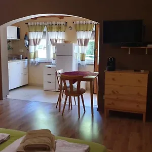 https://casa-marina-bariere-free.in-istria.net